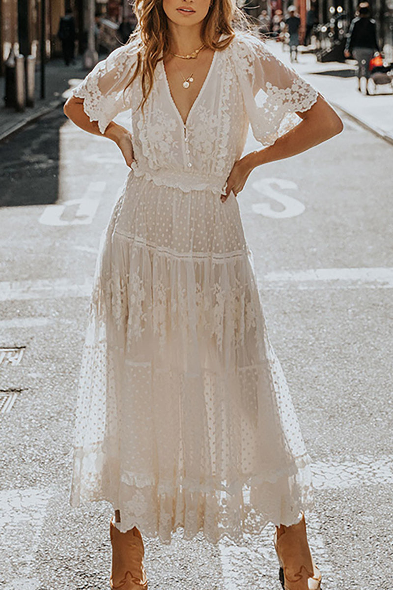Boho Maxikleid mit feiner Stickerei für einen stilvollen Auftritt