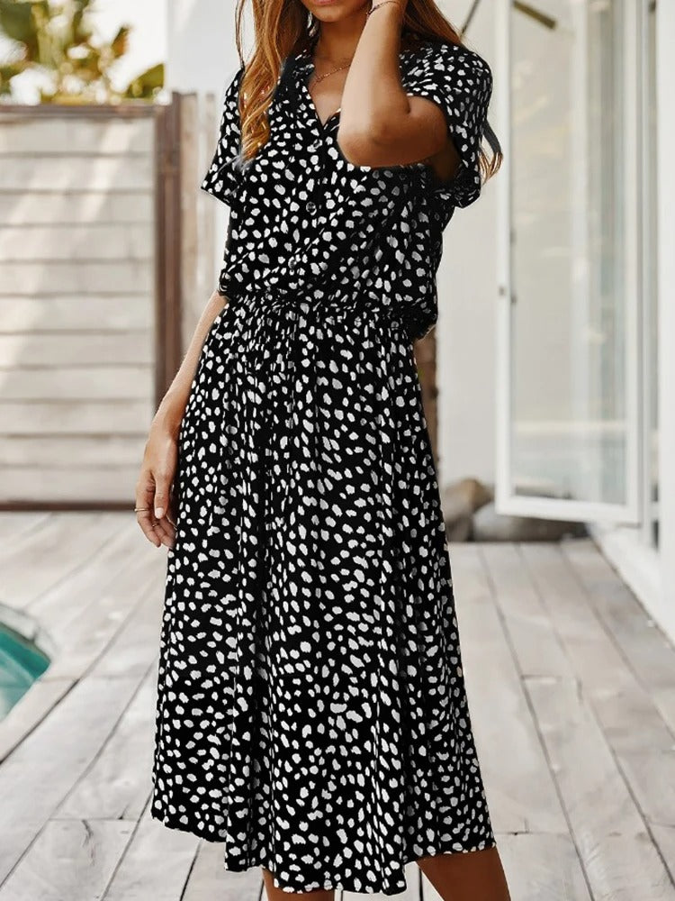 Elegantes Midikleid mit kurzen Ärmeln Knopfleiste und Punktemuster