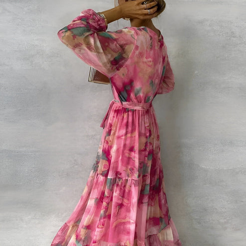 Maxikleid im Wickelstil mit floralem Aquarellmuster und langen Ärmeln für besondere Anlässe