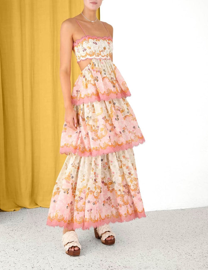 Floral Maxi-Kleid mit dünnen Trägern und gestuftem Rüschenabschluss