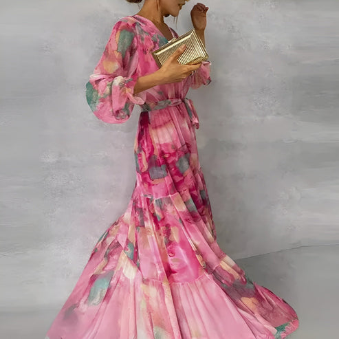 Maxikleid im Wickelstil mit floralem Aquarellmuster und langen Ärmeln für besondere Anlässe