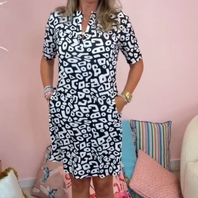 Leichtes Polokleid für Damen in Mini Länge für entspannte Sommertage