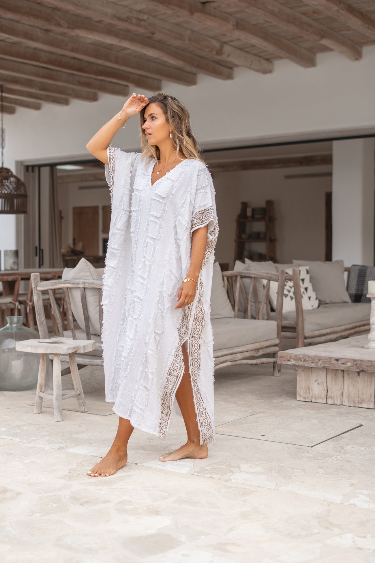 Weiter sommerlicher Maxikaftan mit modernem Look