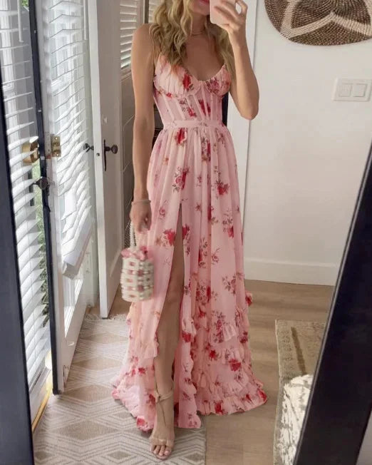 Maxikleid mit zartem Blumenmuster schmalen Trägern und leichter Korsagenoptik