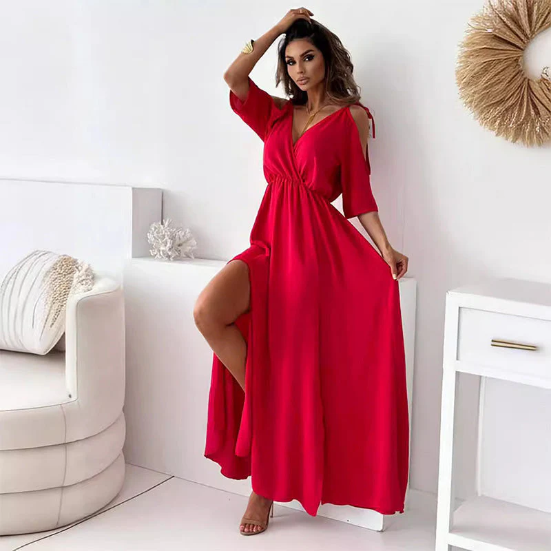 Elegantes langes Damenkleid mit kurzem Ärmelstil und stilvollem Schnitt