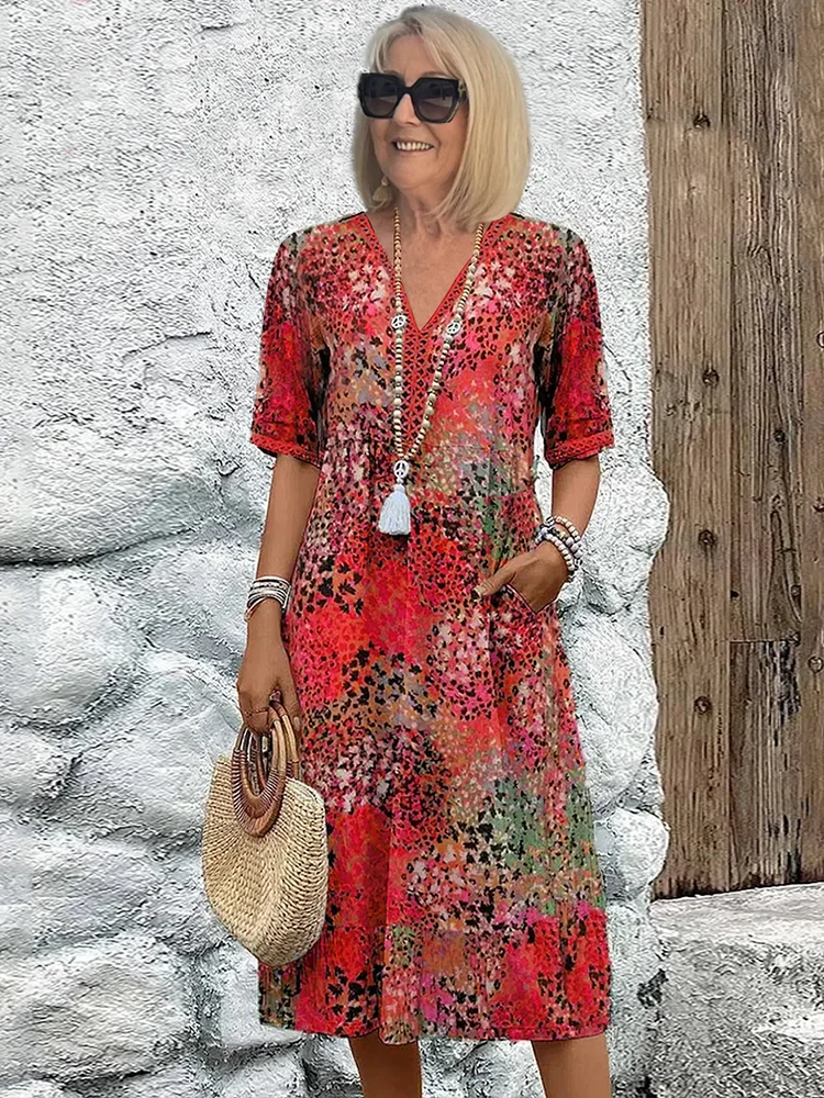 Bedrucktes Midikleid mit V-Ausschnitt und kurzen Ärmeln