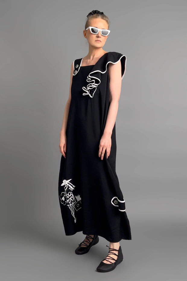 Langes Kleid mit stilvoller Silhouette im modernen Oversize-Look