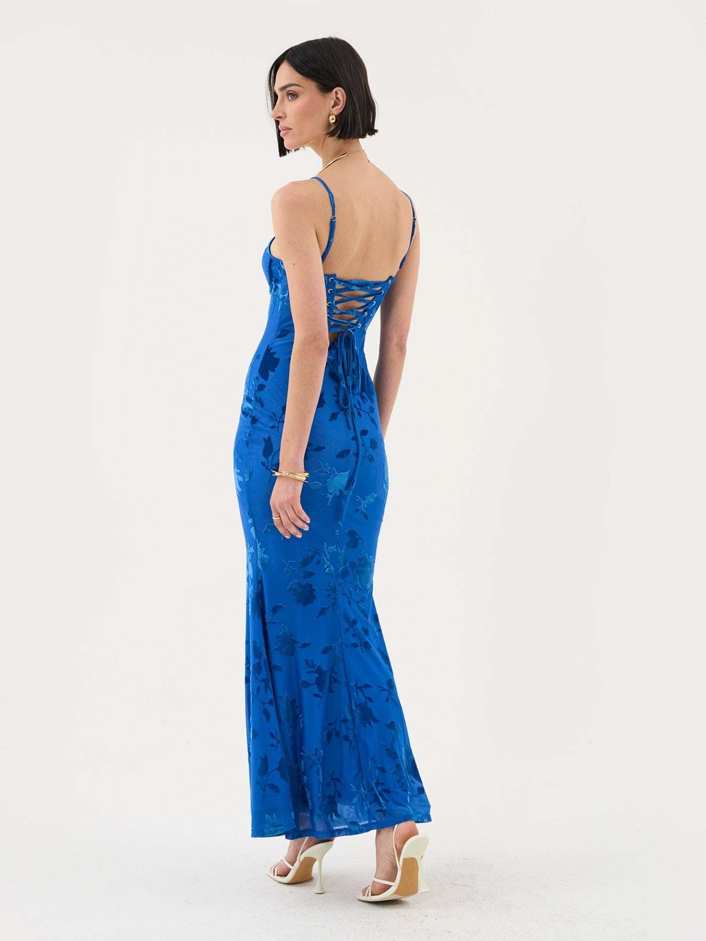 Maxikleid mit Trägern und floralem Muster für besondere Anlässe