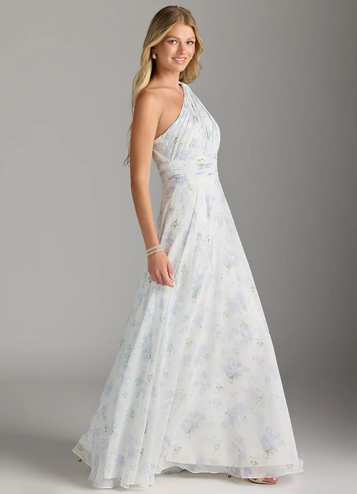 Elegantes Maxikleid mit A-Linie und schrägem Träger in floralem Muster