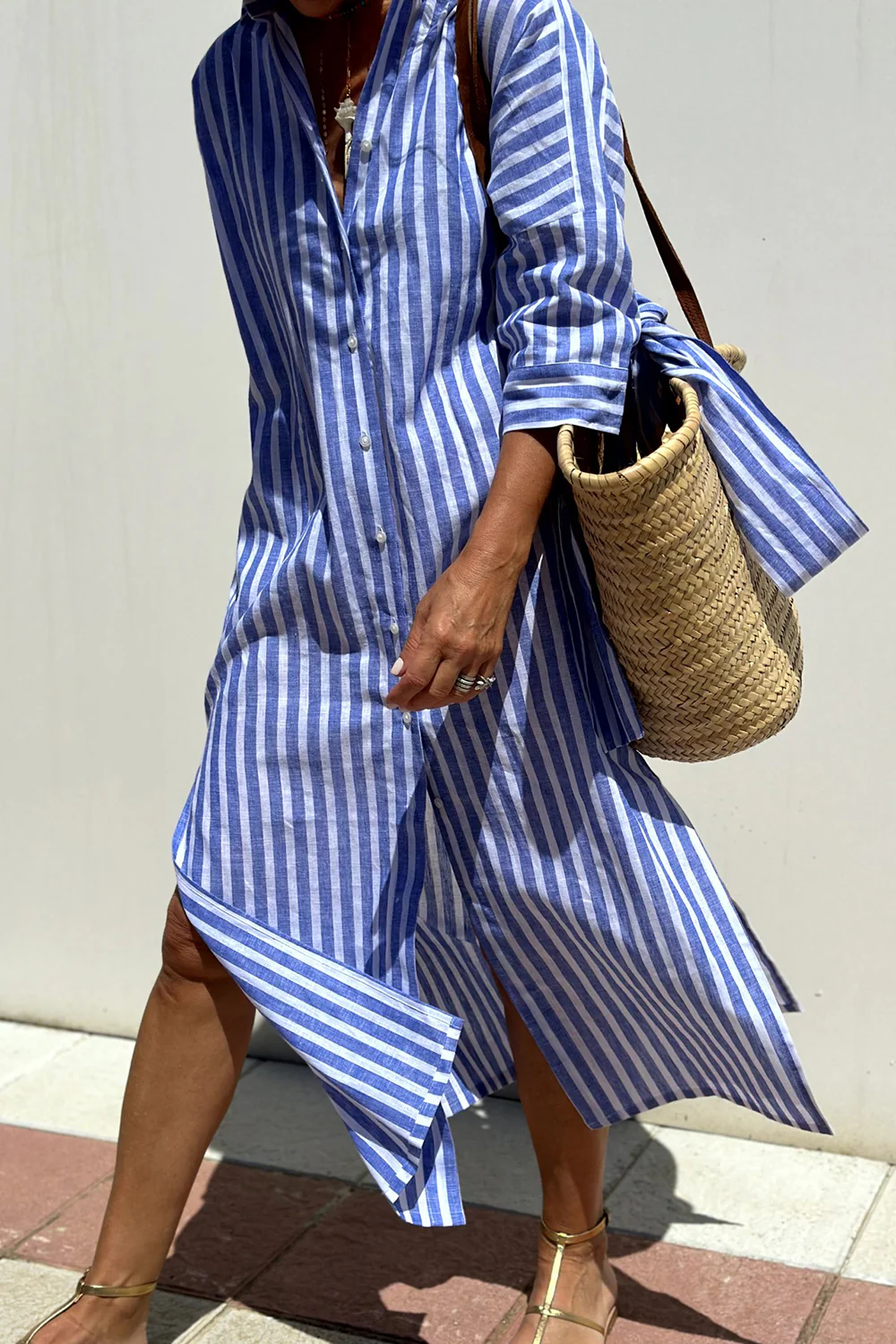 Langes Freizeit Hemdkleid mit Streifen und Knopfleiste