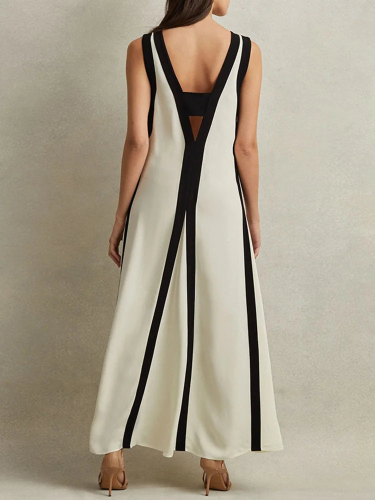 Modernes ärmelloses Maxikleid mit elegantem Stil