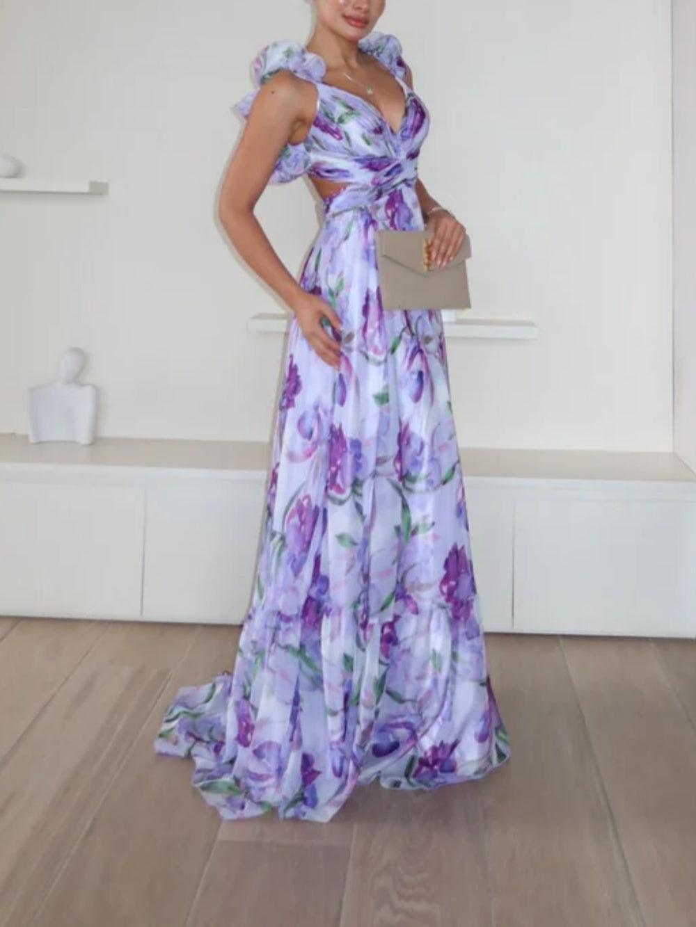 Langes Kleid mit Rückenausschnitt und zartem Blumenmuster im femininen Look