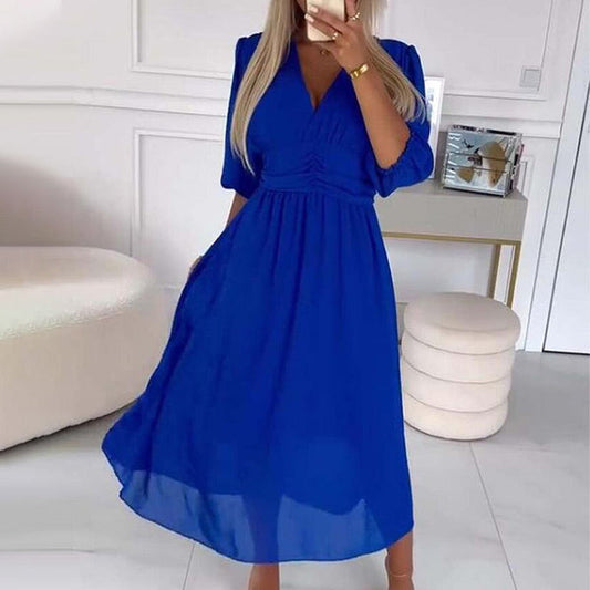 Feminines Sommerkleid mit leichtem Fall für warme Tage