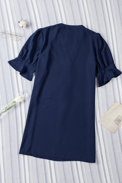 Lässiges Freizeitkleid mit kurzen Ärmeln für einen stilvollen Auftritt