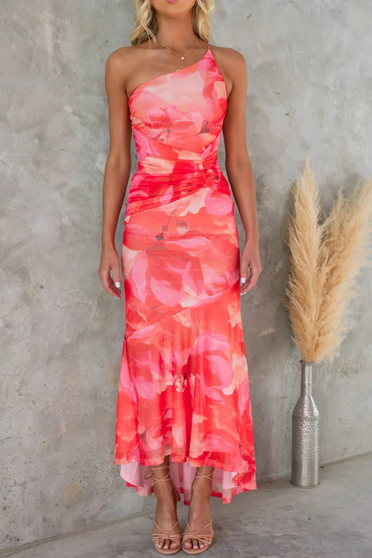 Plissiertes Maxikleid mit einem schmalen Träger für sonnige Tage